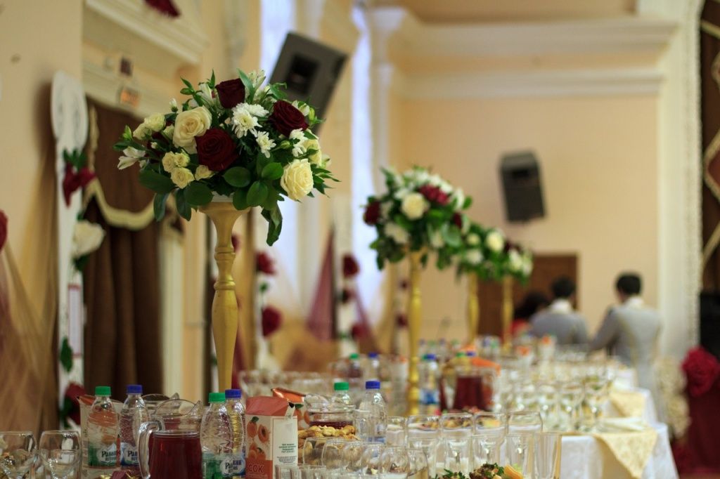 Убранство зала Убранство зала