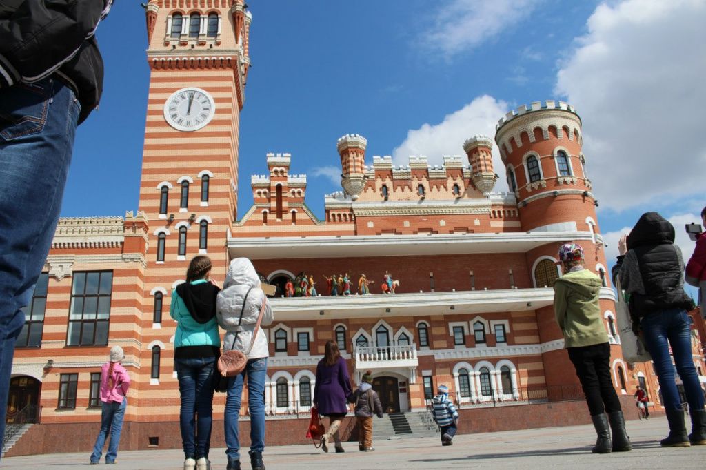 Пешеходные экскурсии по Йошкар-Оле Пешеходные экскурсии по Йошкар-Оле