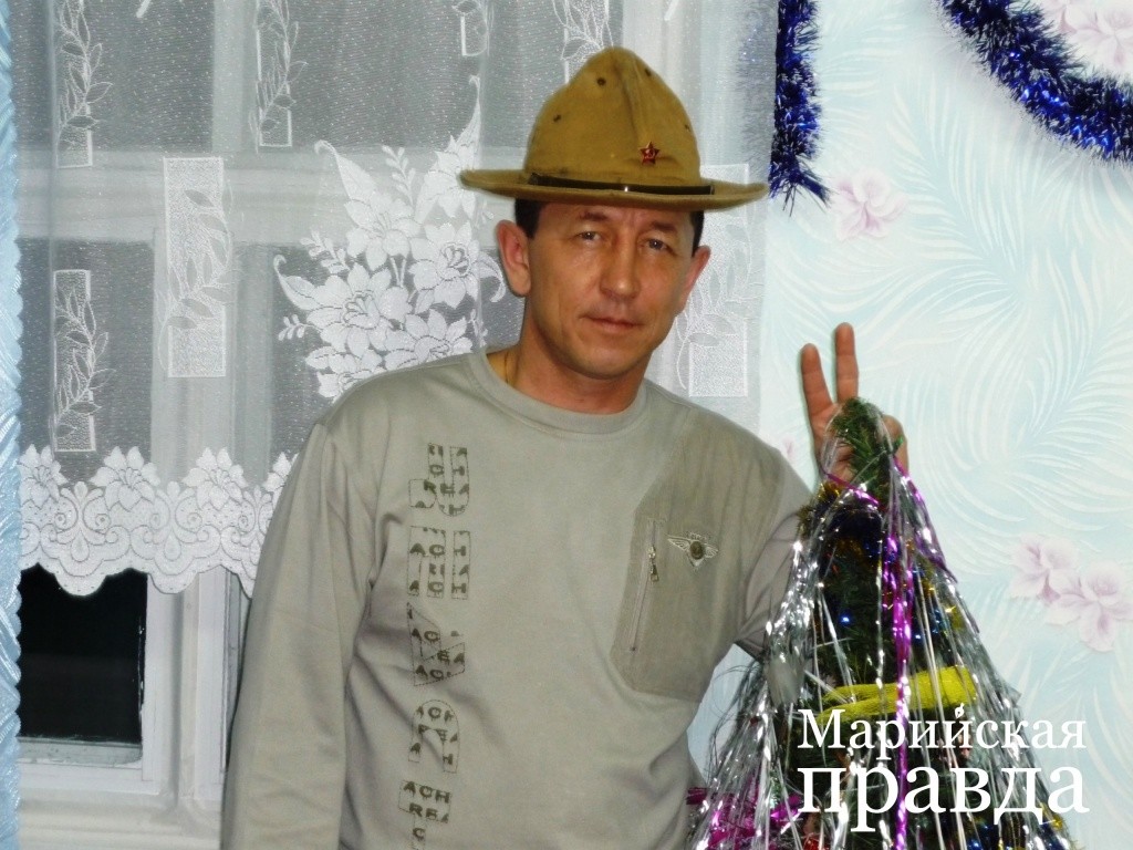 На этом фото Сергей Воронцов еще молодой, а панама из Афгана..jpg