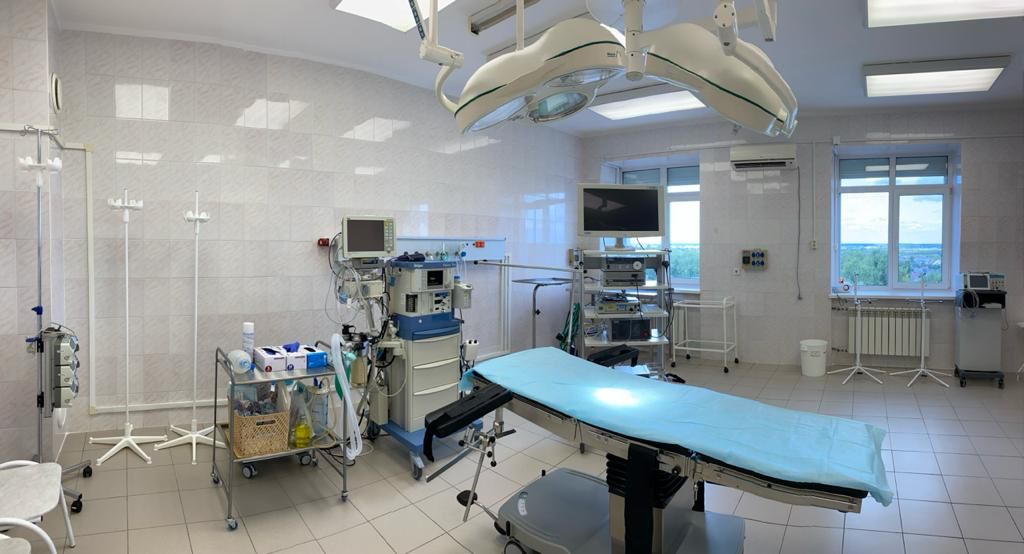 Операционные Республиканского онкодиспансера оснащены новейшим оборудованием. (фото предоставлено Михаилом Охотниковым).