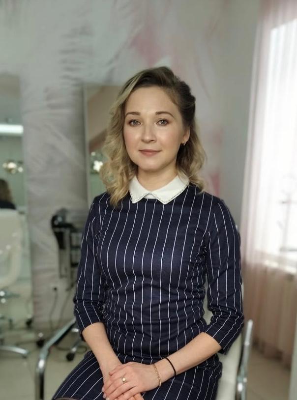 Анастасия Урусова отдохнула в салоне и навела красоту. (Фото предоставлено Минсоцразвития).