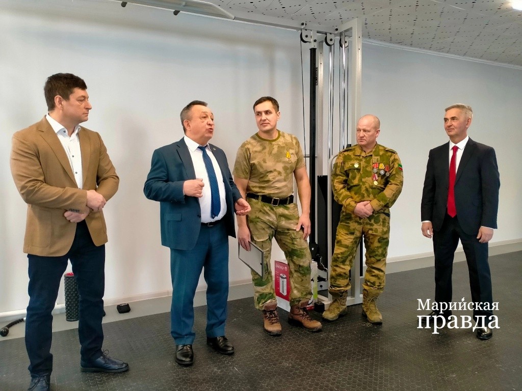 На открытии клуба. На открытии клуба..jpg