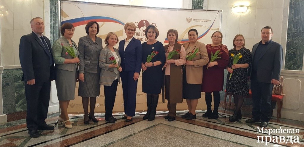 В театре в этот день ощущалось праздничное настроение. Фото Е. Роман photo_2023-03-13_13-33-42.jpg