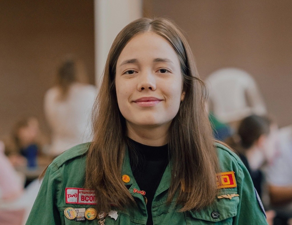 лена.jpg