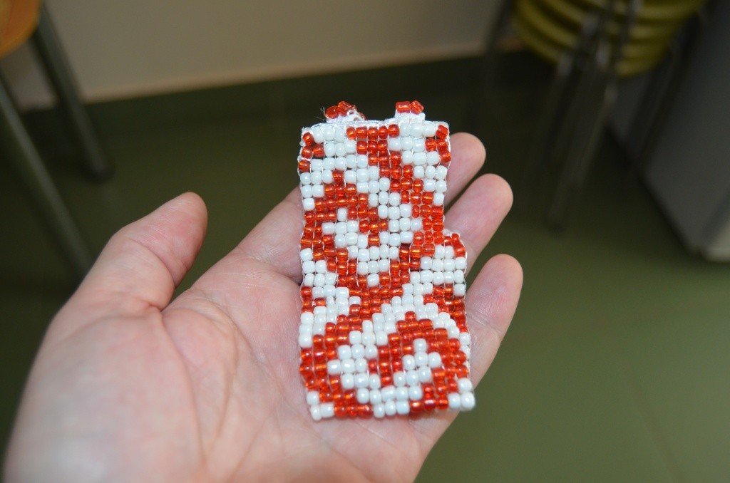 Фенечка из бисера может быть и такой. Фенечка из бисера может быть и такой.jpg