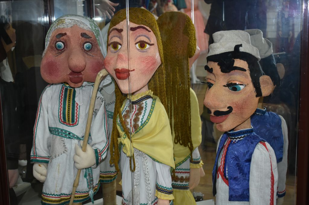 Куклы из спектакля "Овда".jpg Куклы из спектакля "Овда".jpg