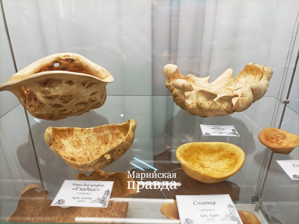 jpg Ветер, Гладиас, Солонка и пока безымянная ваза. Фото Марины Оленевой Маийская правда (1).jpg