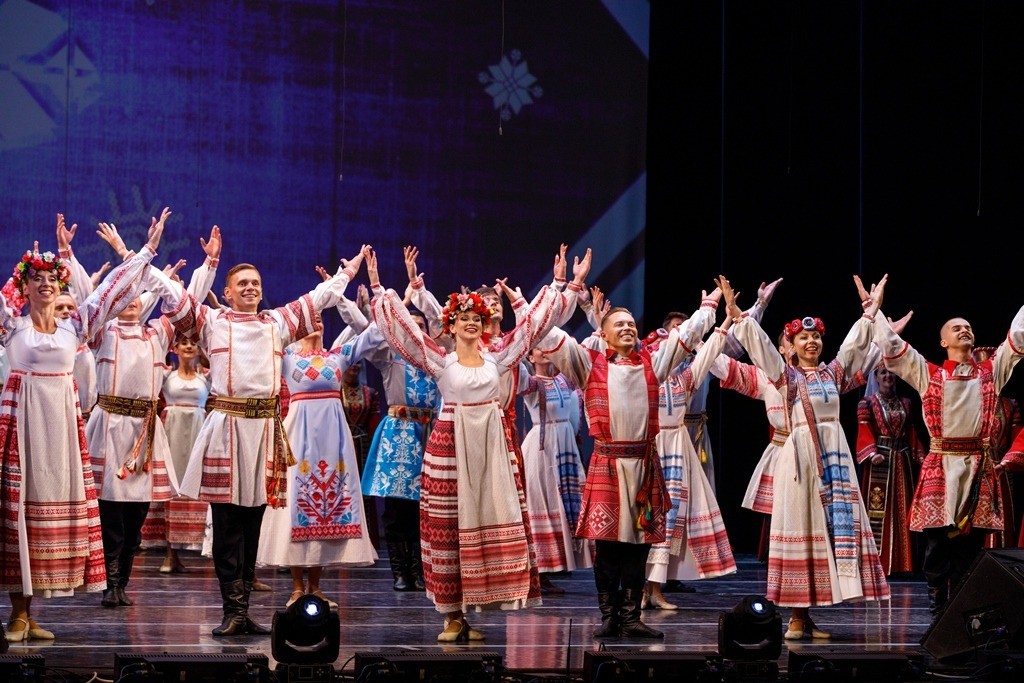 Задорно. Ярко. Позитивно..jpg