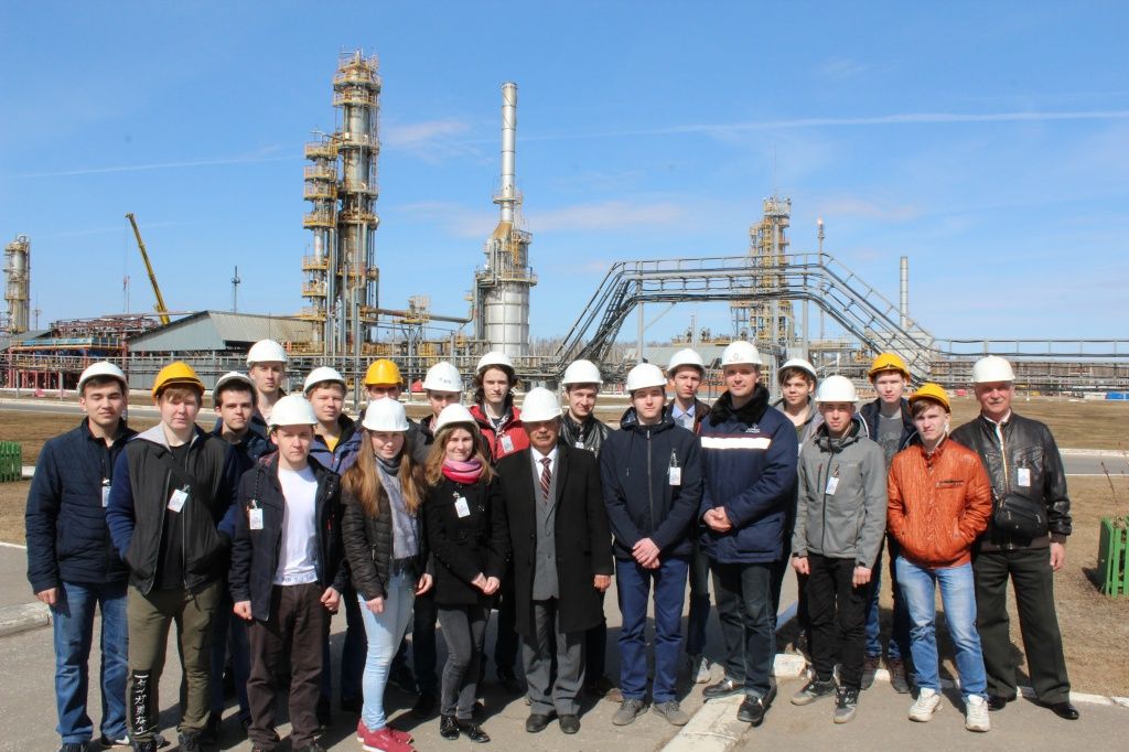 Экскурсия на МНПЗ.JPG