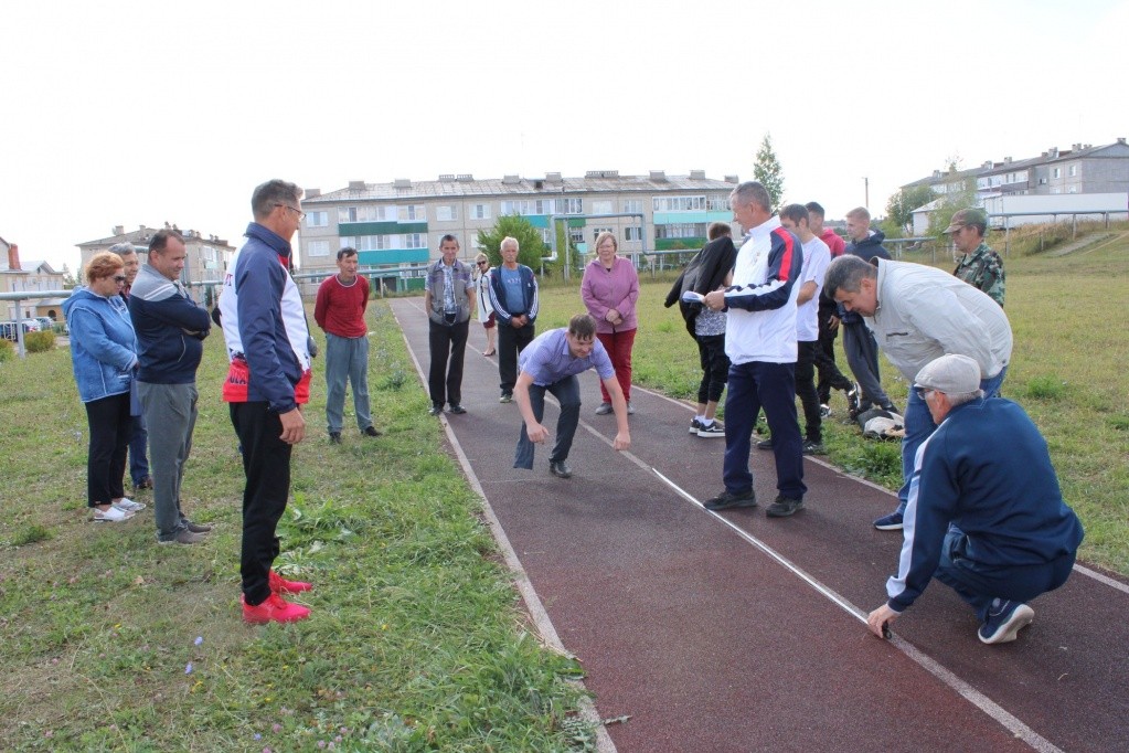 Прыгать на одной ноге? Пожалуйста! (Фото предоставлена МРО ВОИ).