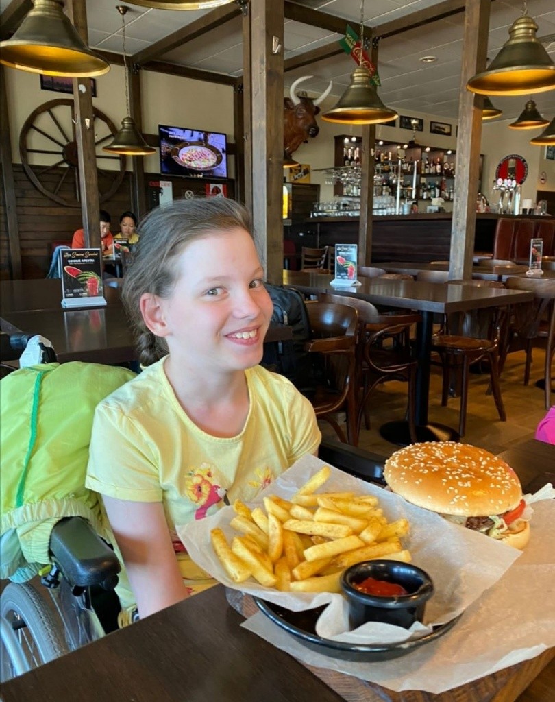 Столько всего удивительного увидела Кристина в поездке! (Фото предоставлено детским домом "Солнышко").