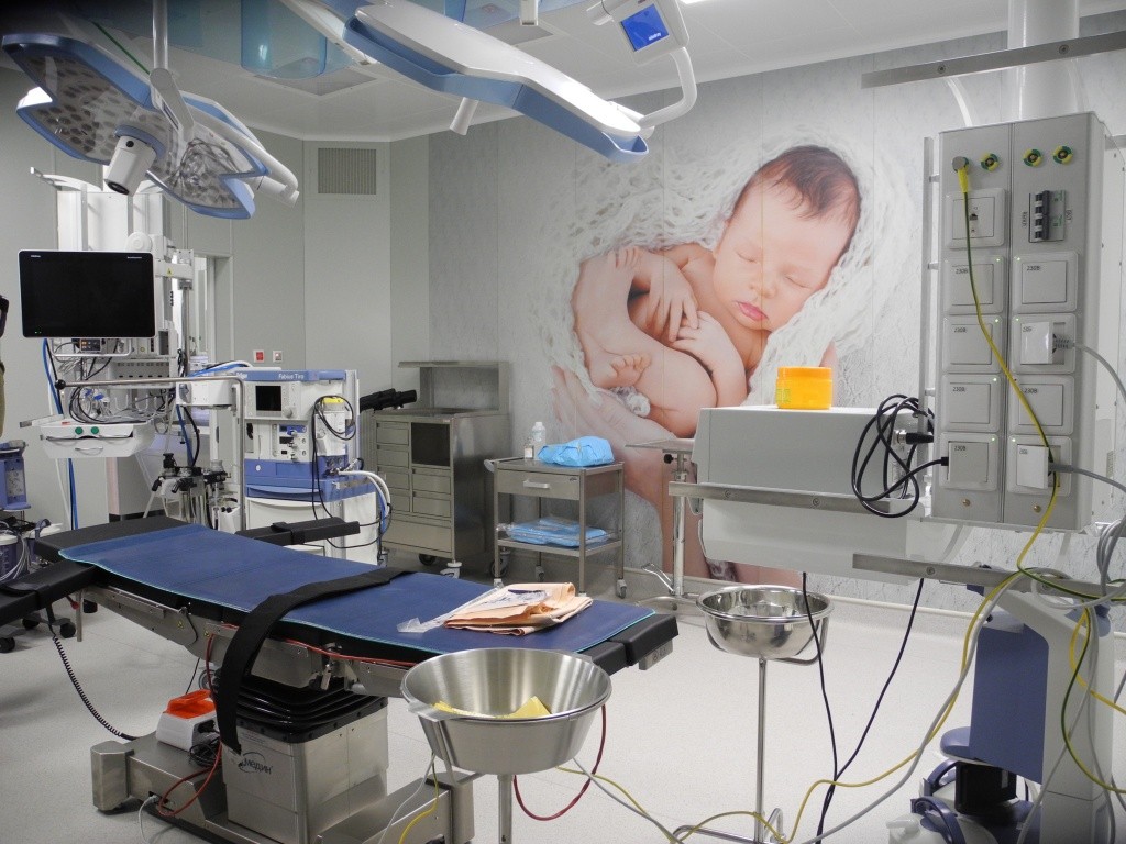 В операционной высокотехнологичного корпуса Перинатального центра Йошкар-Олы. (Фото Натальи Кулишовой).