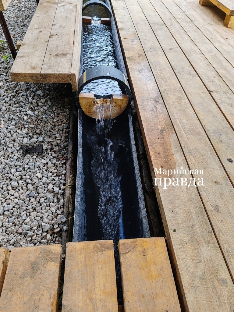 Колода для полоскания белья востребована и в 21 веке 1.jpg