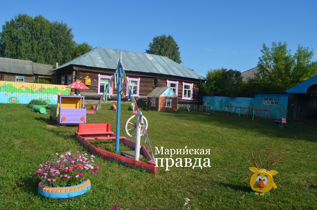 Владения дошкольной группы выглядят как сказочная страна..jpg