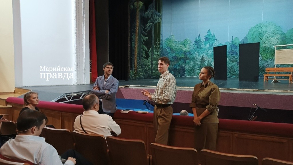 отвечают на вопросы.jpg