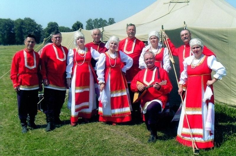 Коллектив ансамбля "Светла горница" 