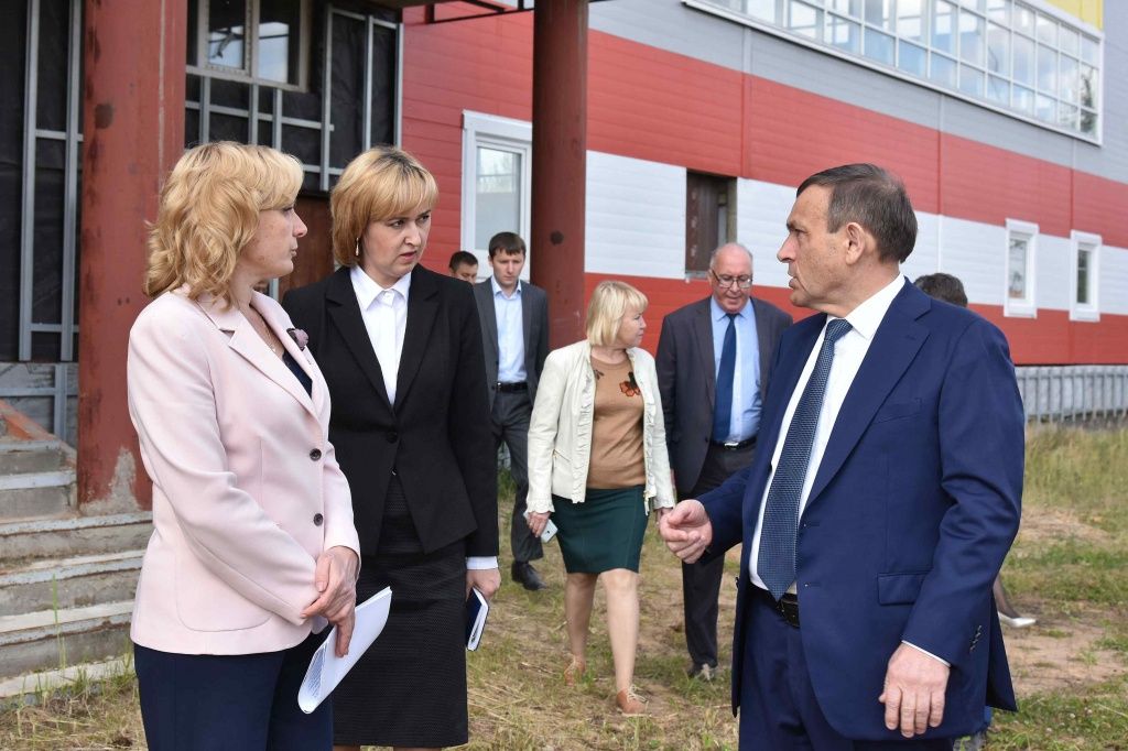 Работы много, но зато у людей будет свой ФОК. (Фото пресс-службы Главы РМЭ.