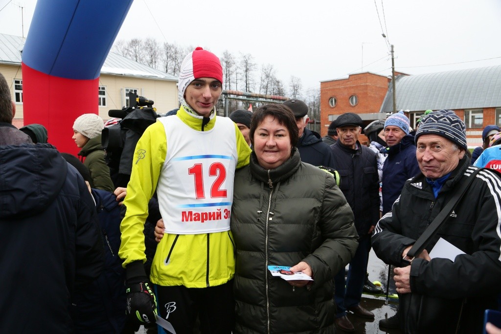 С будущим преподавателем Поволжского Е.В. Вяльбе и тренером Ендубаевым А.Р., ноябрь 2019 года.JPG