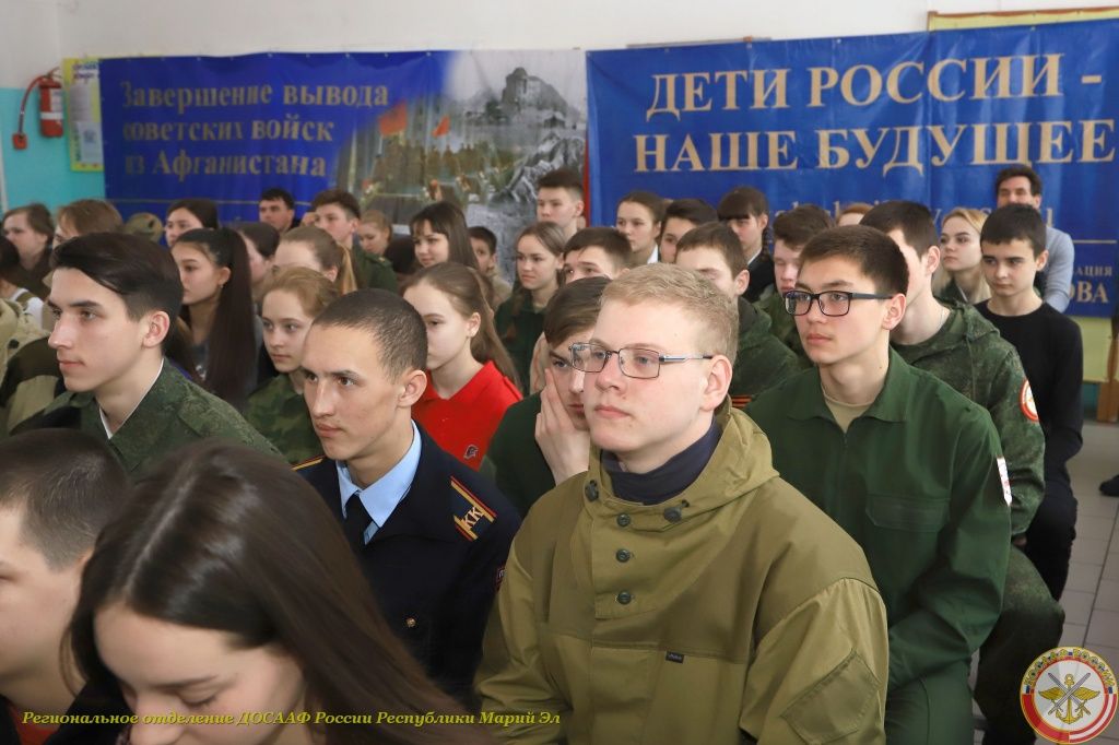Сегодня участники слета примут участие в военизированной эстафете Сегодня участники слета примут участие в военизированной эстафете