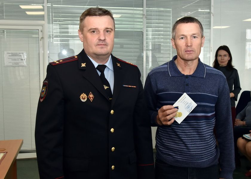 Двое йошкаролинцев помогли задержать преступника