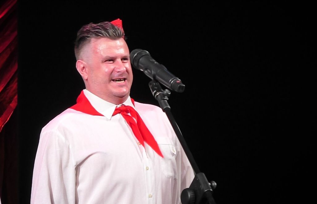 Фестиваль капустников Нескучный Лось - это еще одна страсть артиста. Фото предоставлено Тимофеем Шумаевым.jpg