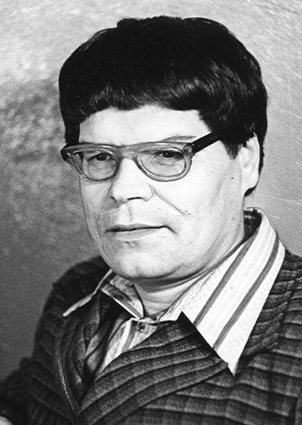 Анатолий Новиков