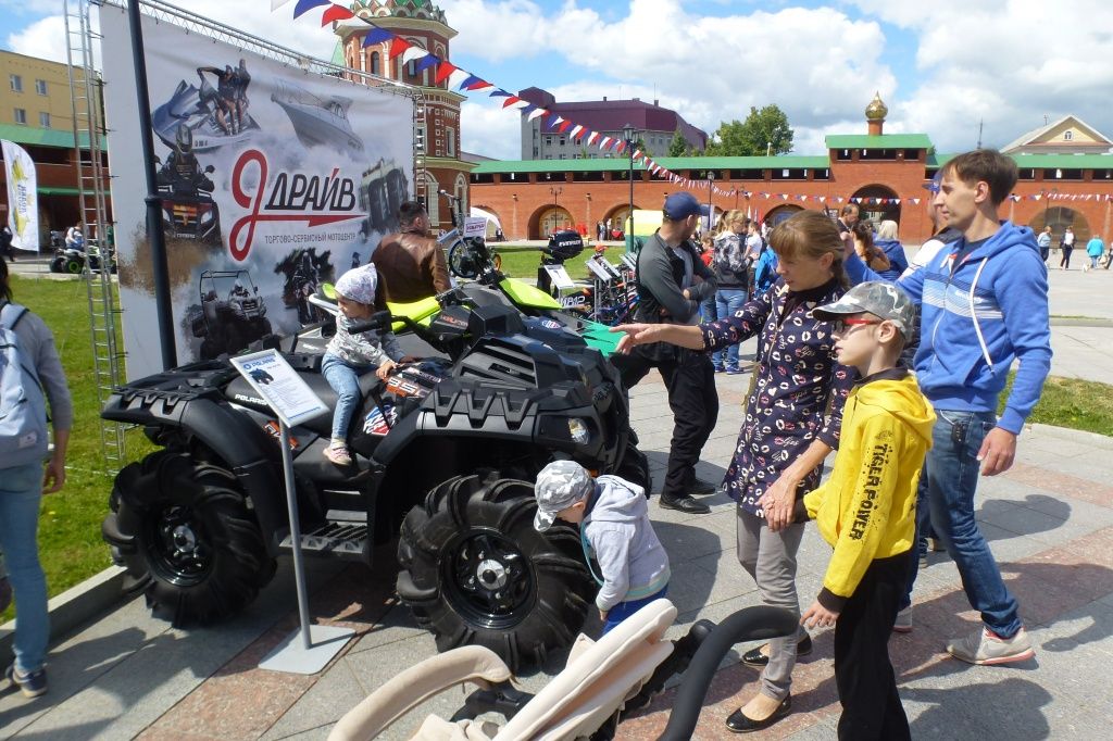 Нашлось место и технике.jpg