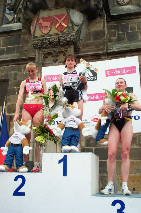 ПРАГА 2002_edited.jpg