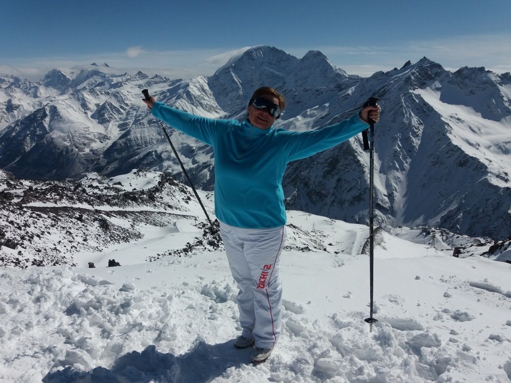 Лучше Уральских гор могут быть только горы, например, Эльбрус! (Фото из архива Натальи Кулишовой).