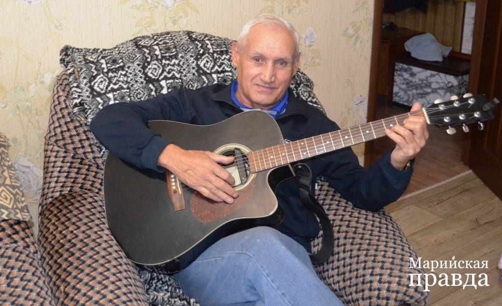 Музыка - главное увлечение обрусевшего кубинца..jpg