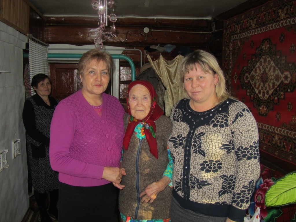 Главный долгожитель деревни Федосья Антропова.JPG