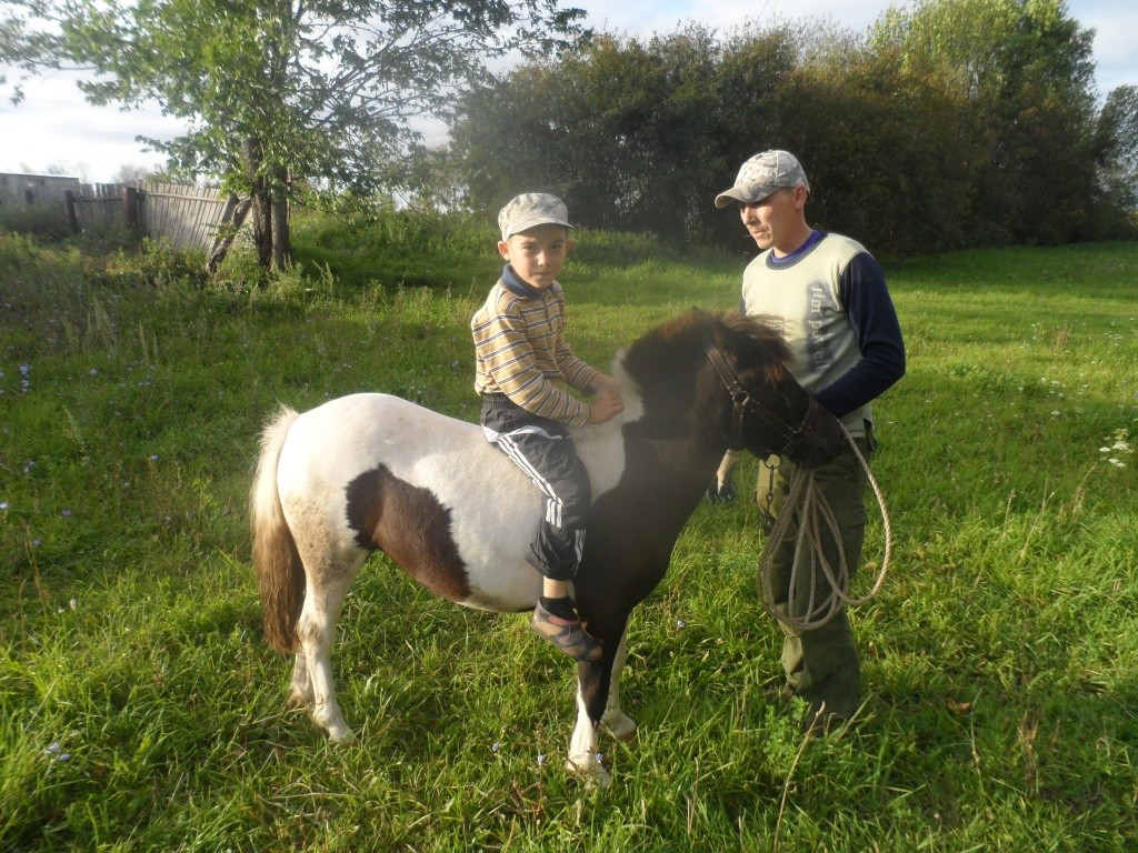 С дедом всегда интересно! (Фото предоставлено Анной Потаевой).