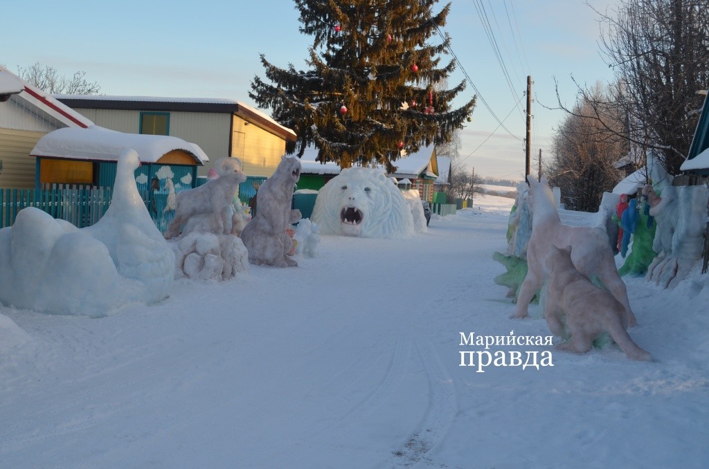 Уже сейчас здесь более 30 снежных фигур, будет гораздо больше 1.jpg