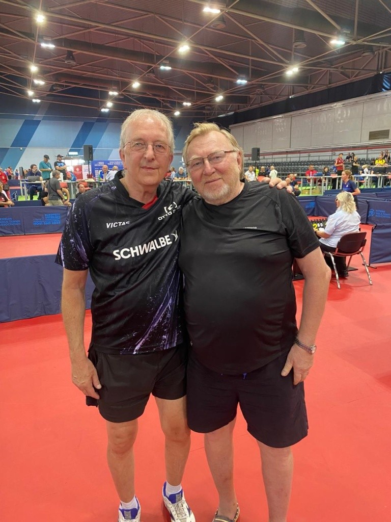 С Нисвандом чемпионом Европы.jpg