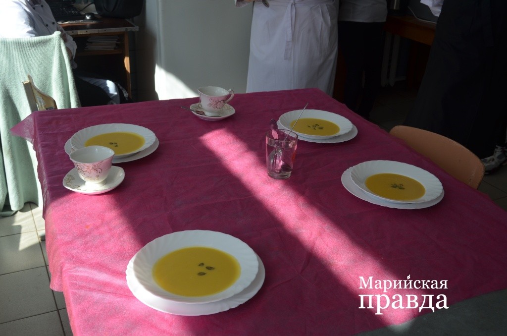 Милости просим за стол1.jpg