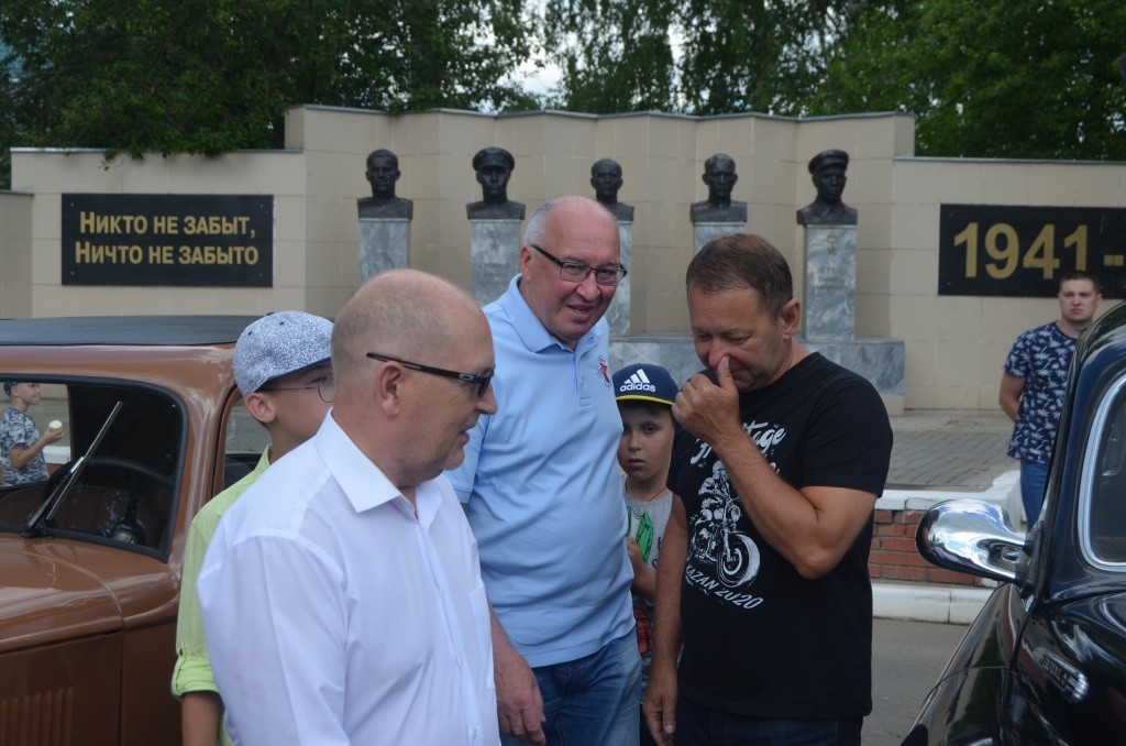 Среди зрителей были замечены два заместителя председателя правительства РМЭ.jpg