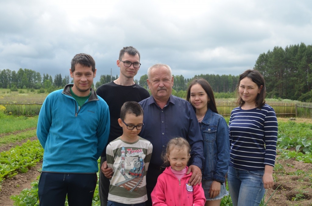 Дома вместе с родными.JPG