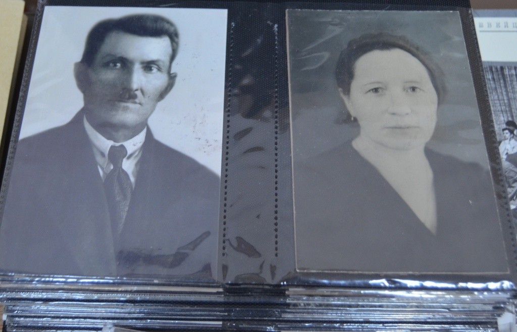 Родители Евгения Смоленцева. Родители Евгения Смоленцева.jpg