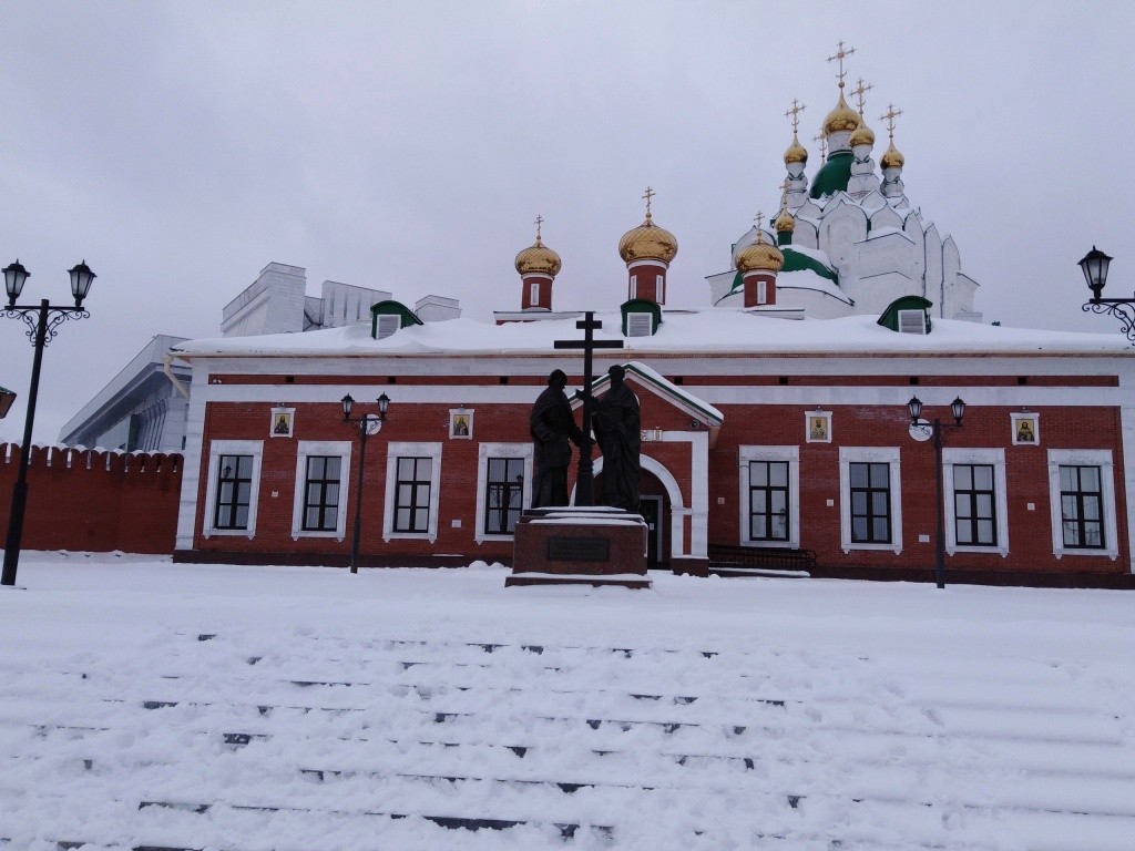 Внешнее безмолвие обманчиво. Фото Марины Оленевой.jpg