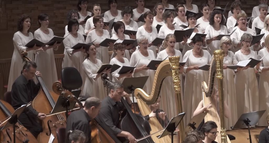 Елена Горбань в хоре Orfeón Pamplonés Хор Orfeón Pamplonés