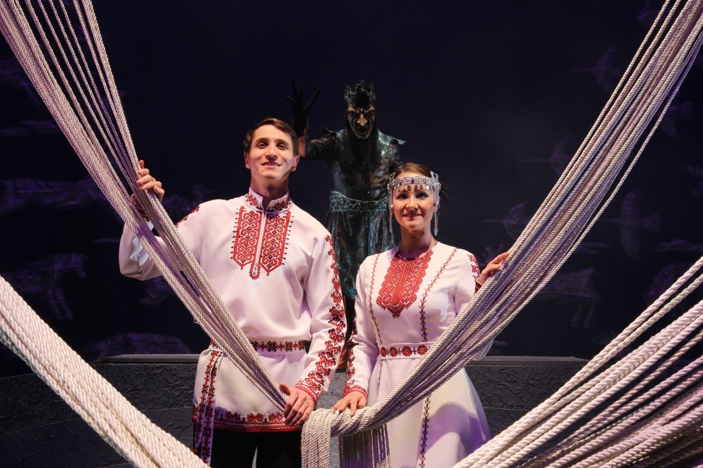 Иван Соловьев и Марина Воронцова - исполнители главных ролей в новой версии мюзикла. Фото Валерия Тумбаева.jpg