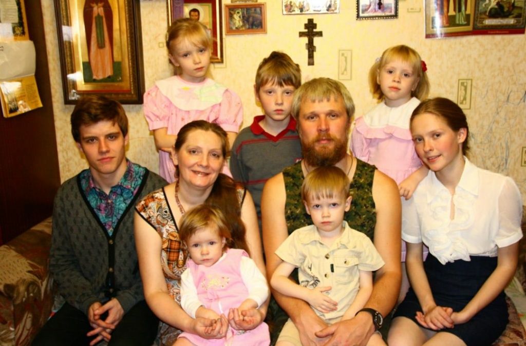 Дружная семья. Фото предоставлено семьей Мороз.jpg