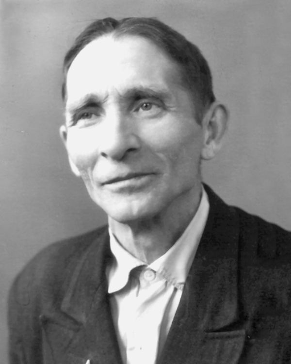 Илья Стрельников