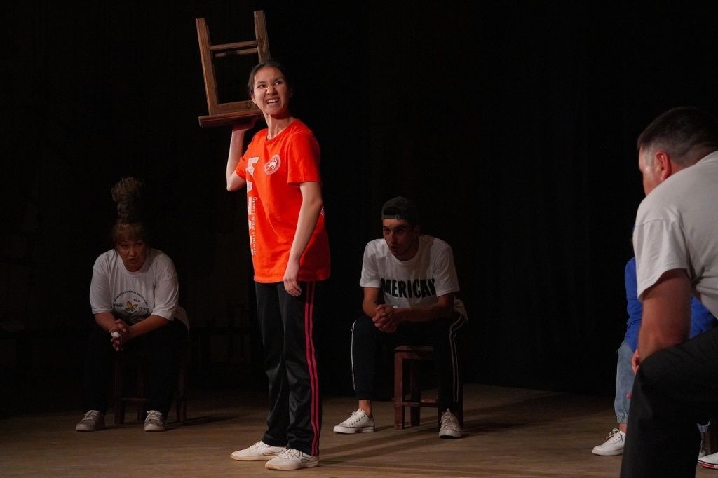 Эскиз по пьесе К. Тинчурина "Американ".