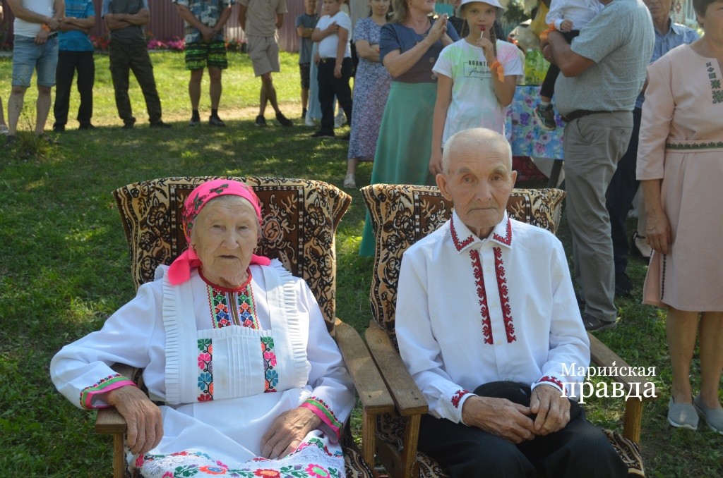 Старейшинам рода почет и уважение..jpg