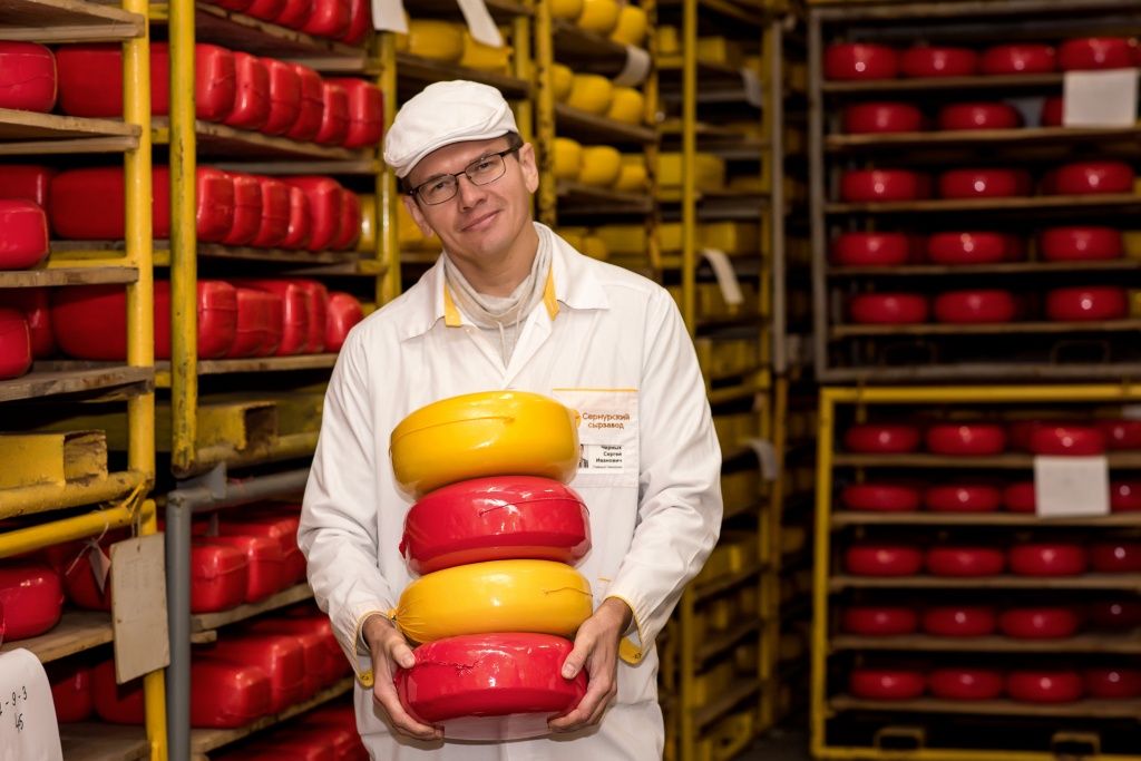 главный технолог Сергей Черных.jpg