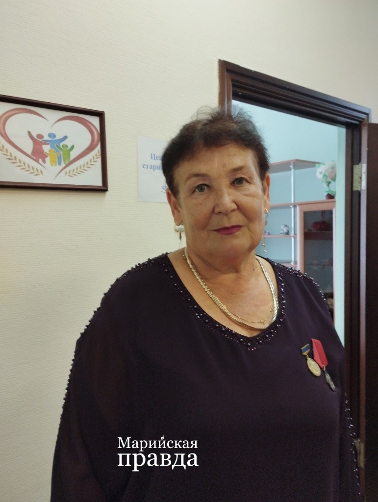 Руководитель районного совета ветеранов Ирина Смирнова. (Фото Натальи Кулишовой).