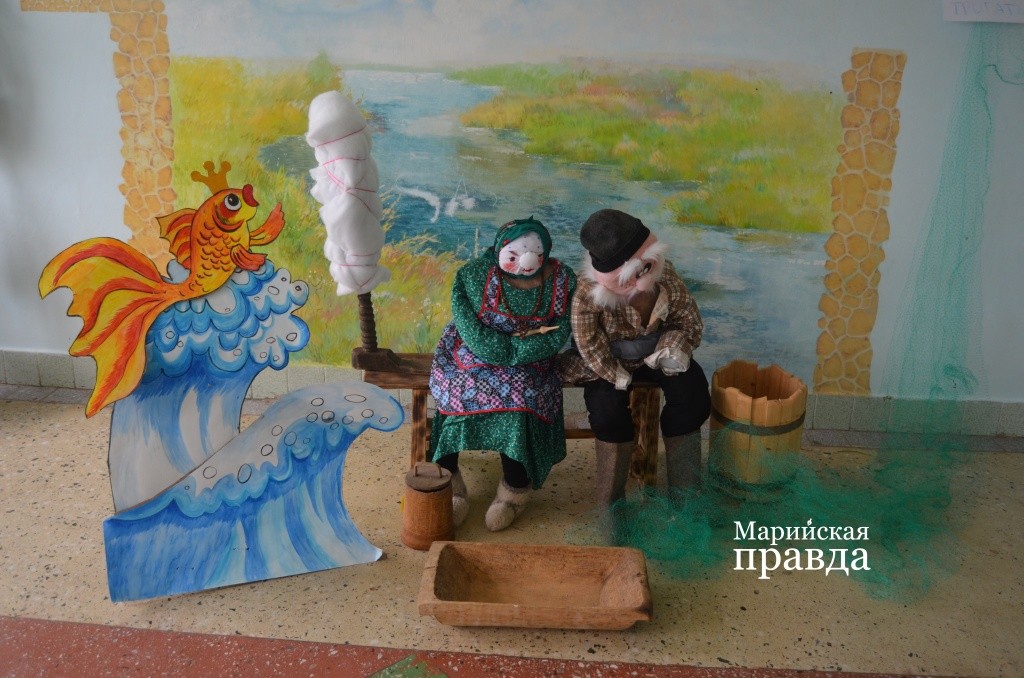 Часть экспонатов будущего музея пока используется в школьной фотозоне1.jpg