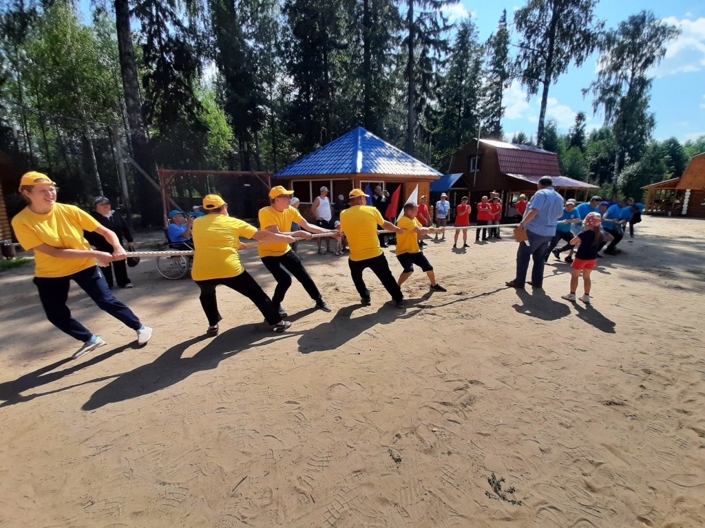 Спортсмены с инвалидностью продемонстрировали слаженность и дружбу. (Фото предоставлено МРО ВОИ).