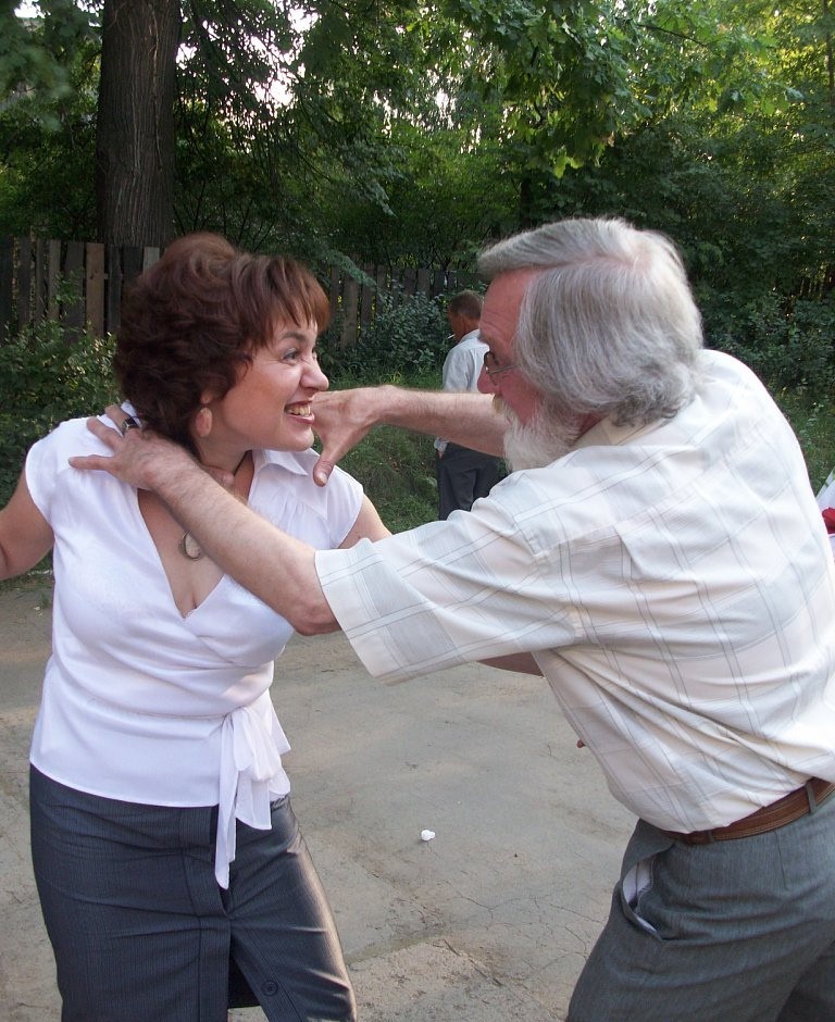 Он любил и умел быть неожиданным. фото предоставлено Ларисой Лавровой.jpg